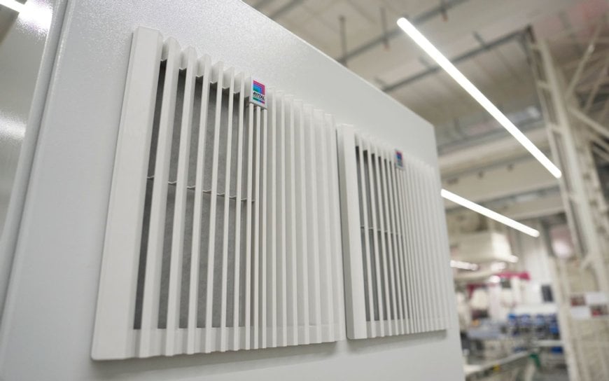 Nouvelle génération de ventilateurs à filtre Blue e+ Rittal